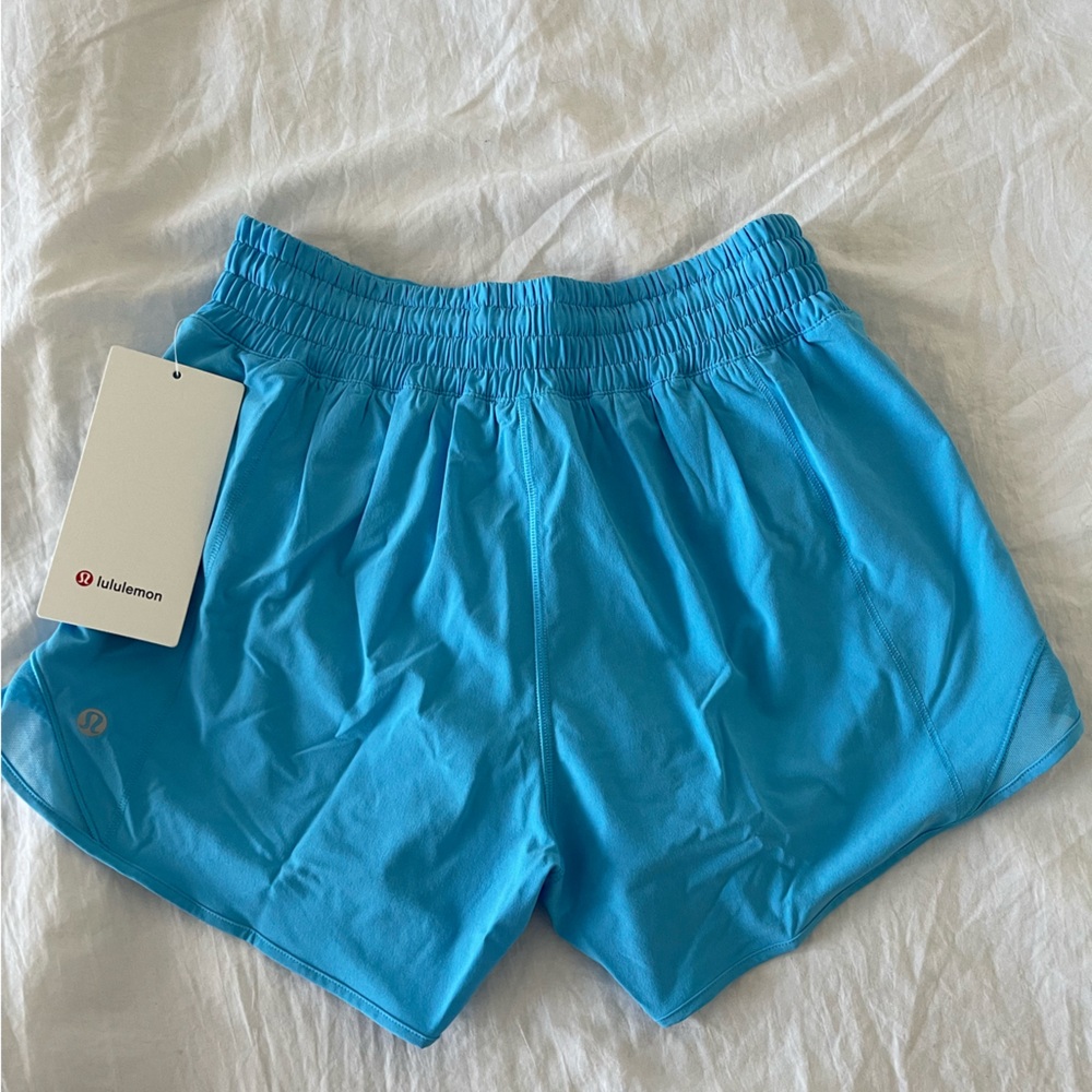 Lululemon Hotty Hot Shorts 4” Lined